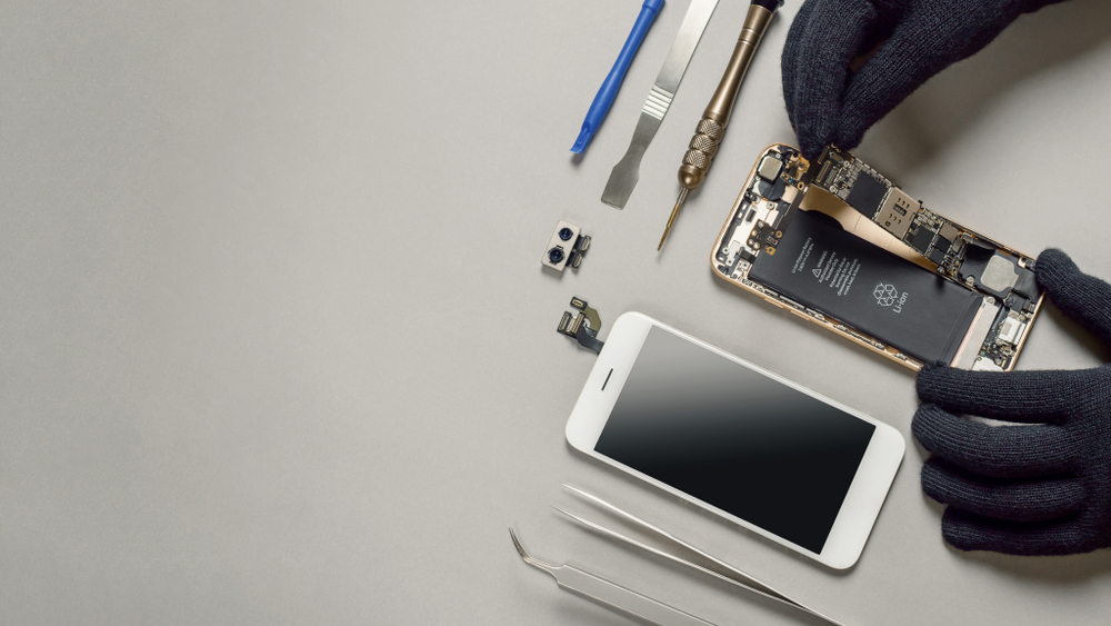 The Hidden Dangers of Cheap iPhone Repairs